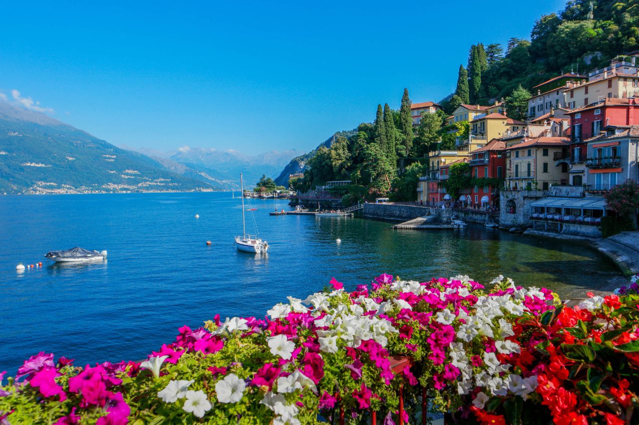 Lake Como luxury tours, Lake Como private boat tour, Como Italy vacation, Lake Como villa tours, luxury Lake Como hotels, Italian Lakes tours